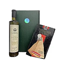 photo Extra Virgin Olive Oil Gift Box 750 ml and 24 Month Parmesan 1